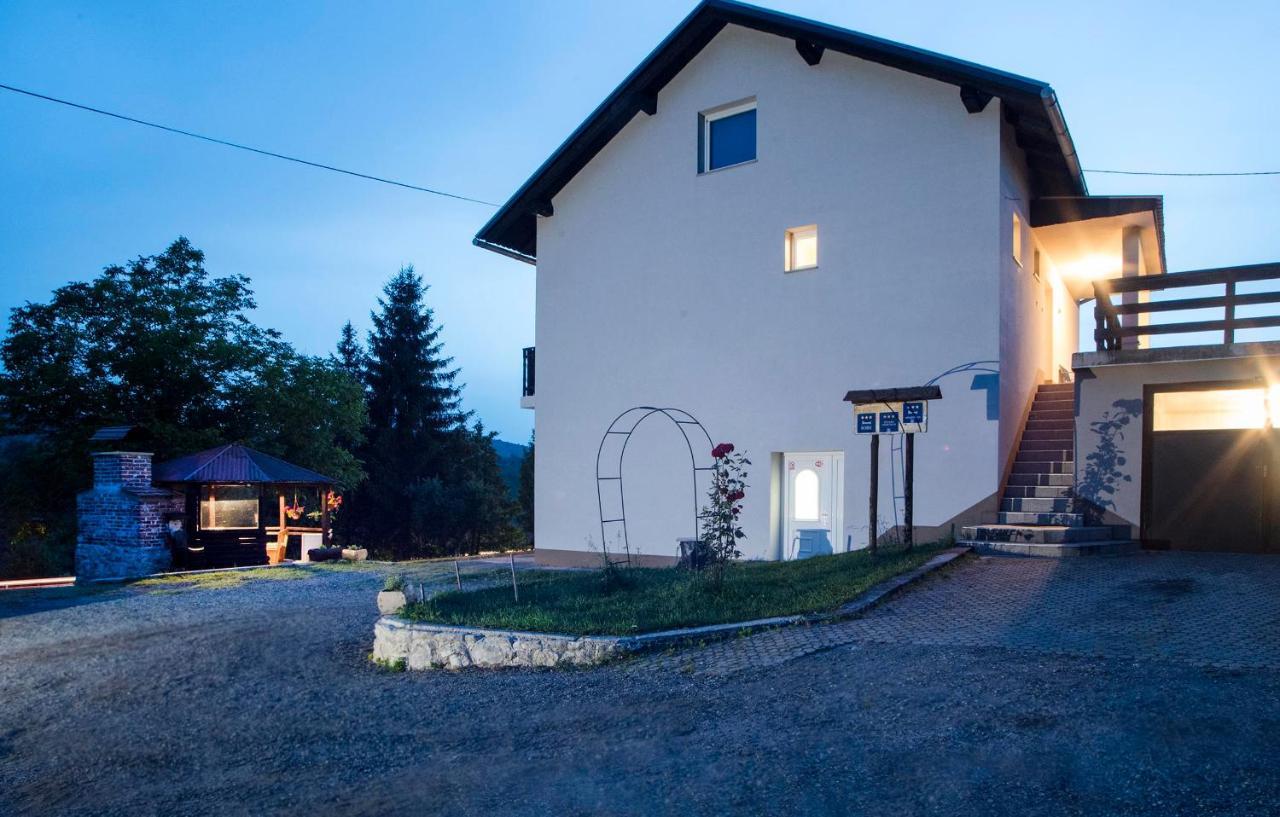 Apartments Vesna Slunj Bagian luar foto